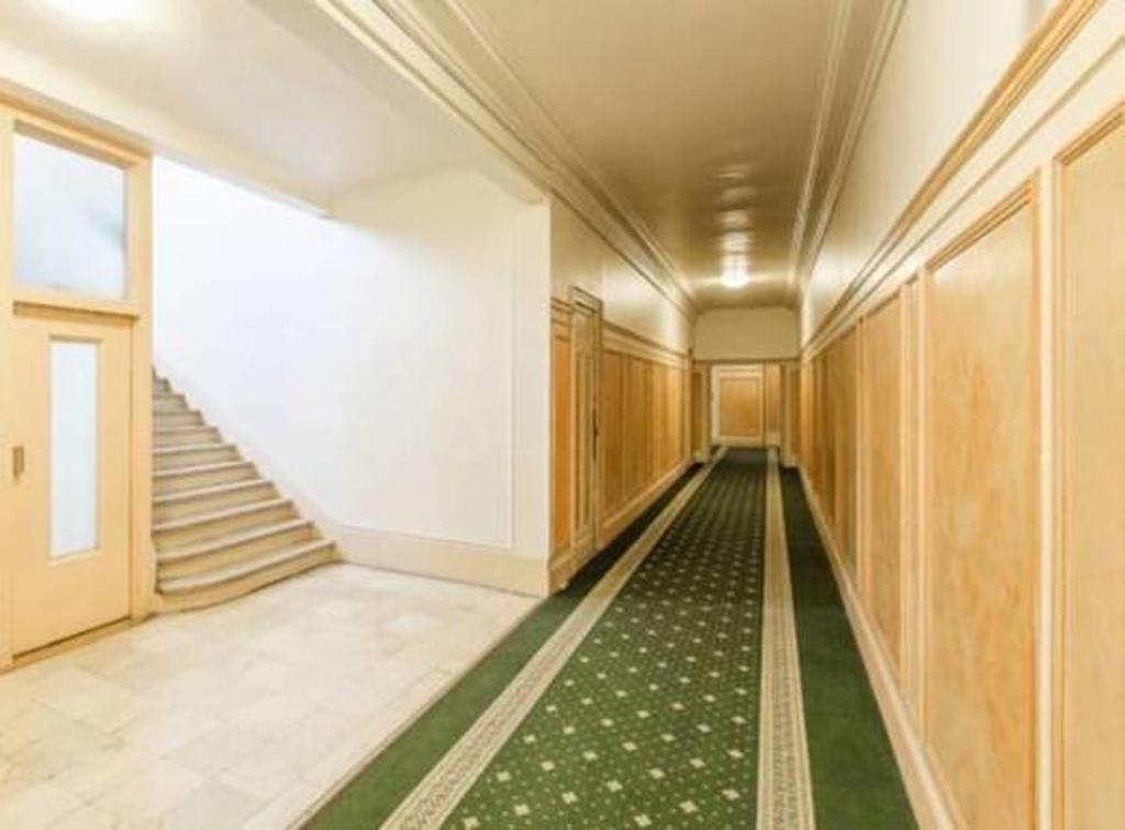 Private Studio - Avenue Des Champs-Elysees Lägenhet Paris Exteriör bild